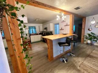 3BR Downtown House with Yard by UF - Gainesville - 0