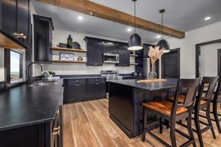 Luxury 7BED Lakefront Lodge 4- FREE Resort Amenities-Pool/Hot Tubs - PERFECT FOR LARGE FAMILY - Kimberling City - 7