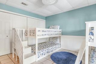 Flip Side Oasis Beach House - Pensacola Beach - 4