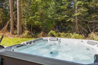 Scandinavian Inspired Home at Forest Edge with Hot Tub - 9