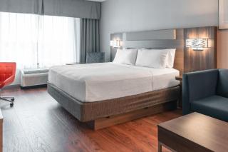 Holiday Inn Express Kingston Central by IHG - Kingston - 4