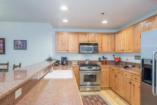 Bear Creek Lodge 108 by Alpine Lodging Telluride - 4