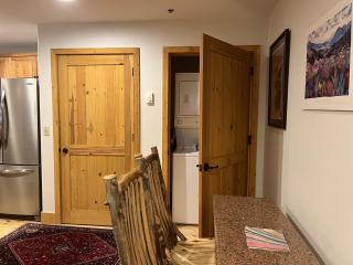 Bear Creek Lodge 108 by Alpine Lodging Telluride - 3