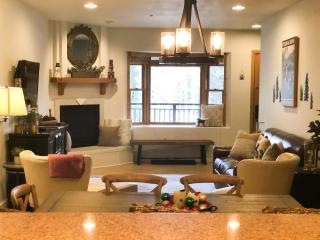 Bear Creek Lodge 111 by Alpine Lodging Telluride - 3