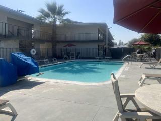 Motel 6-Tulare, CA - 4