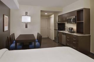TownePlace Suites by Marriott Oshawa - Oshawa - 3