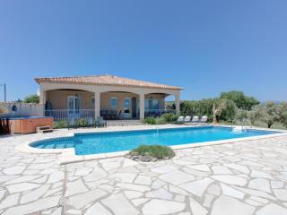 Domaine Oliveraie 10 - 0