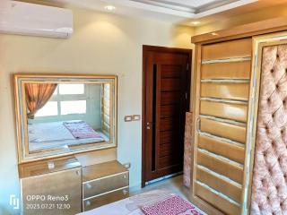 A Wonderful Apartment in a compound in October Gardens - ‘Ezbet `Abd el-Ḥamîd - 6