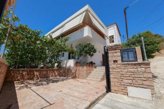 Villa Maçi - Saranda - 0