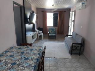 Casa disponível para diária, 300m do mar casa sozinha no terreno - Matinhos - 9