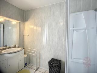 Bel F2 lumineux avec terrasse privée, à 5 min des Thermes et cœur de ville, animaux acceptés - FR-1-451-37 - 5