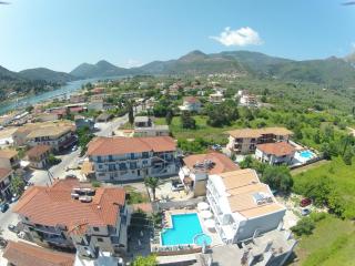 Aggelos Apartments & Deluxe Studios - Nydri - 9