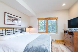 Bear Creek Lodge 305AB by Alpine Lodging Telluride - 2