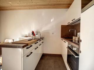 Appart rénové, grand balcon, proche pistes et centre - FR-1-688-67 - 2