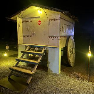 The Gravity Cafe -A Unit Of StayChillHampi - New Hampi - 8