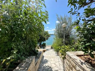Apartments Mihaela - Trogir - 1