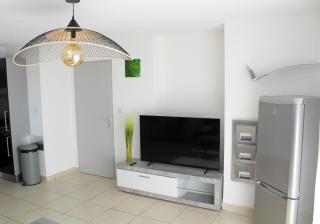 T3 Cosy et spacieux - 4 à 6 couchages - climatisé, calme proche étang de Thau - 5