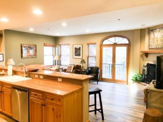 Bear Creek Lodge 301A by Alpine Lodging Telluride - 9