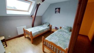 Gite LA ROCHERIE - Hambers - 1