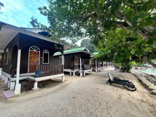 Mama's Chalet Pulau Perhentian Besar - Kampong Pasir Hantu - 0
