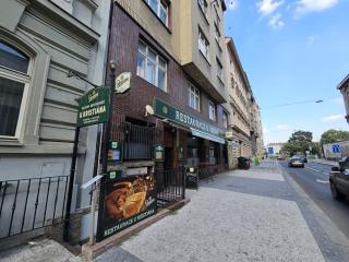 Cozy Homestay at Andel Prague - Prague - 3