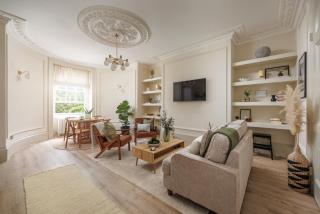 Ocean City Stylish Ground Flat - 5