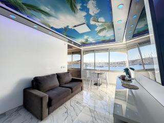 Studio Prestige, île des pêcheurs, vue port - 0