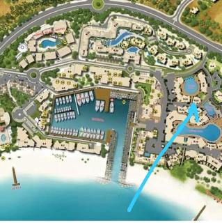 Lovely first floor tow bed rooms overviewing circular pool in Talabay Aqaba - Aqaba - 9