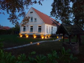 Ferienwohnung Geeske im Gulfhof - Krummhörn - 0