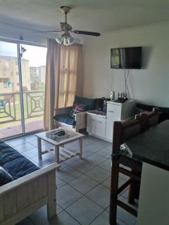 Beach Club 47 Hermanus - 8