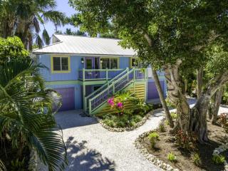 Four-Bedroom Holiday Home - 0