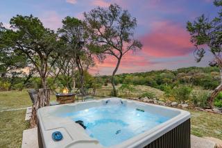 Bungalow on the Bluff - Fischer - 0