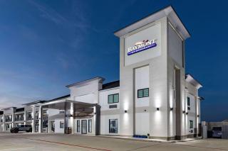 Baymont by Wyndham Freeport Texas - Freeport - 6