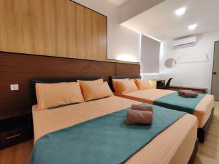 Sibu Q2 Homestay -1st Floor, 4 Rooms 5 Beds - 6