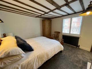 The Cottage, 13 Golden Sq. - 1