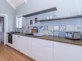 Explorer Guesthouse - Somerset West - 6