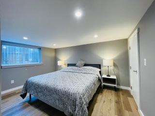 Green Lake 1st Line Home C Full Modern Remodeled - Seattle - 4