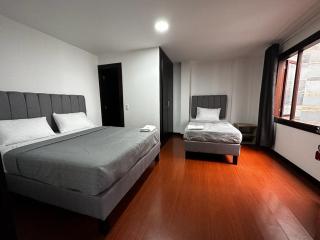 Hotel The MIRROR - Bogotá - 1