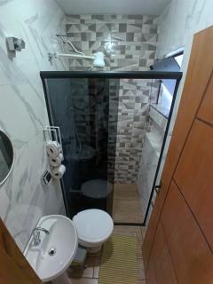 Suíte 03 com Varanda - Avenida Hospedagem - 2