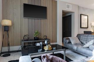 Private, Modern Luxury 2 Bd/ 2 Ba - 7