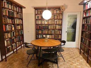 Stylish Apartment with Balcony Cozy Stay in excellent Location - Montevideo - 5