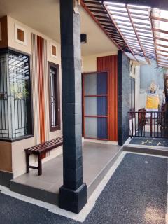 Nyoman Bali house villa - 5