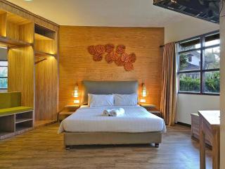 Villa 4-BR Klub Bunga No 8 Batu Malang - Batu - 8