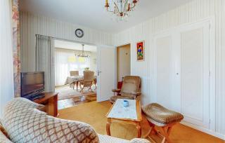 2 Bedroom Cozy Home In Royan - 1