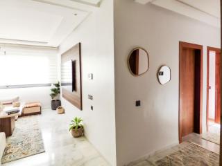 Luxurious Sea-View 2Br Apartment - 1