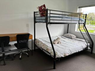 Avondale Tidy Unit 1 - Auckland - 1