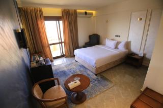 Green House Hotel - 5