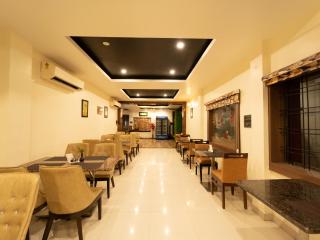 Hotel Royal Palace - 8