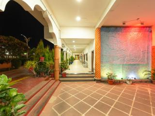 Hotel Royal Palace - Sāgar - 3