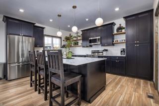 BRAND NEW! Modern Luxury Lakefront Lodge with 2 Pools & FREE Amenities - Kimberling City - 9